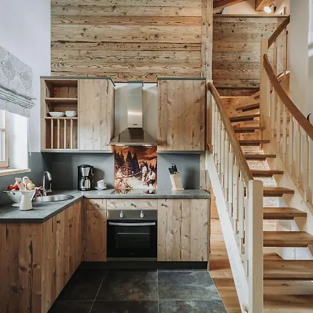 Alpzitt-chalets ブルクベルク