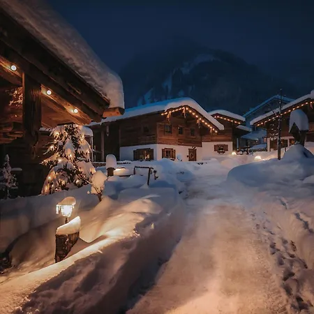 Dağ evi Alpzitt-chalets *