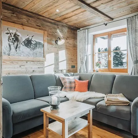 Dağ evi Alpzitt-chalets *