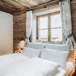 Alpzitt-chalets Alpesi faház Burgberg