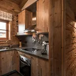 Alpzitt-chalets Alpesi faház