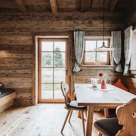 Alpzitt-chalets