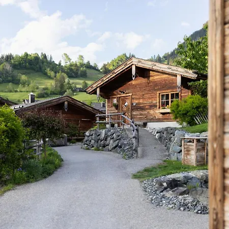 Шале Alpzitt-chalets *