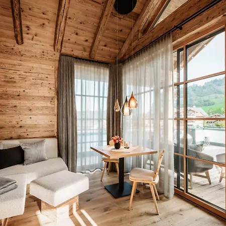 Alpzitt-chalets Бургберг
