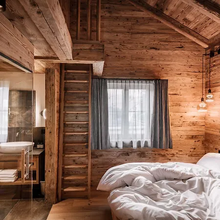 シャレー Alpzitt-chalets