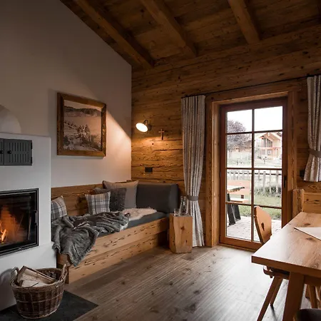 シャレー Alpzitt-chalets