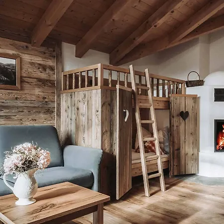 Alpzitt-chalets ブルクベルク